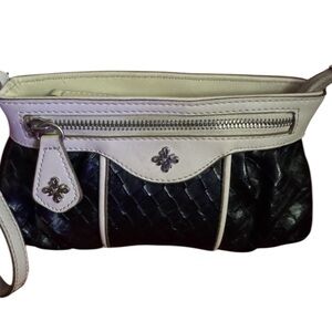 Simply Vera Vera Wang Wristlet - Black & Cream Quilted Mini